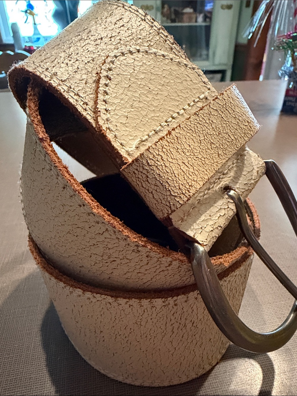 Distressed- Wide leather Two-Tone Belt in Beige and Brown - Size L
